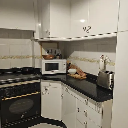 Amplia Y Centrica En Piso Compartido *