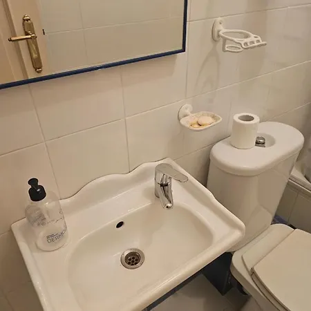 Amplia Y Centrica En Piso Compartido Quarto em Acomodações Particulares *