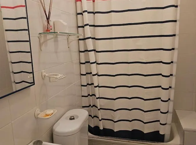 Amplia Y Centrica En Piso Compartido *